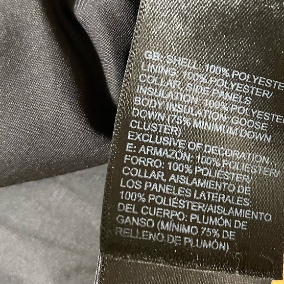 Womens Northface Jacket - Picture 10 of 10